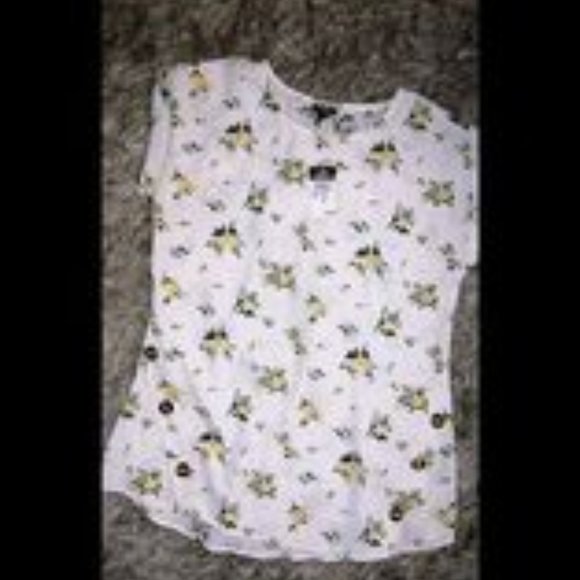 Rue 21 top new with tags women size medium - Picture 1 of 2